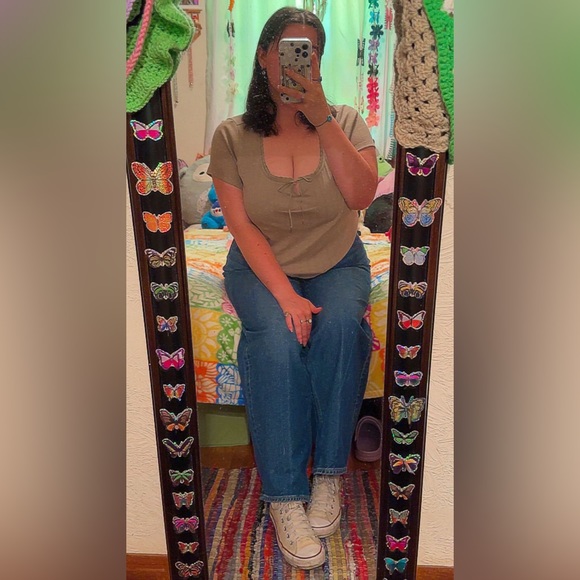 Meet your Posher, Makenna - Picture 5 of 6